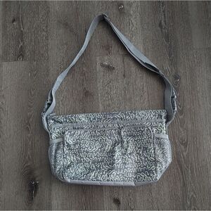 Thirty-One Cargo Clip-On Thermal Bag in Swirls & Whirls Pattern